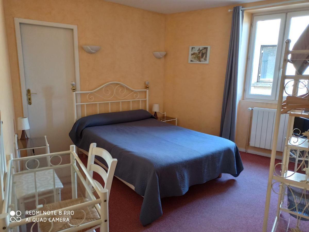 Sagelat Hotel Auberge De La Nauze מראה חיצוני תמונה