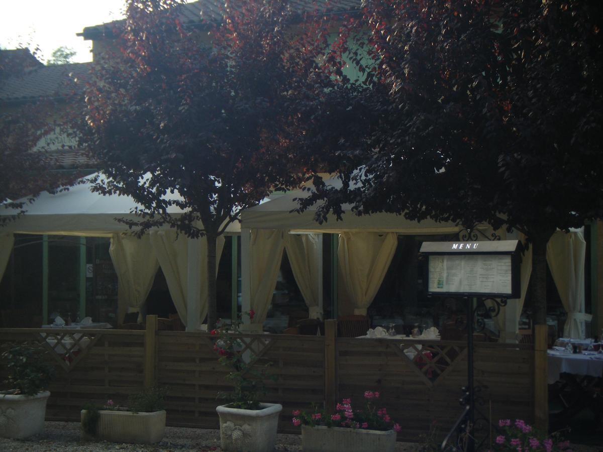 Sagelat Hotel Auberge De La Nauze מראה חיצוני תמונה